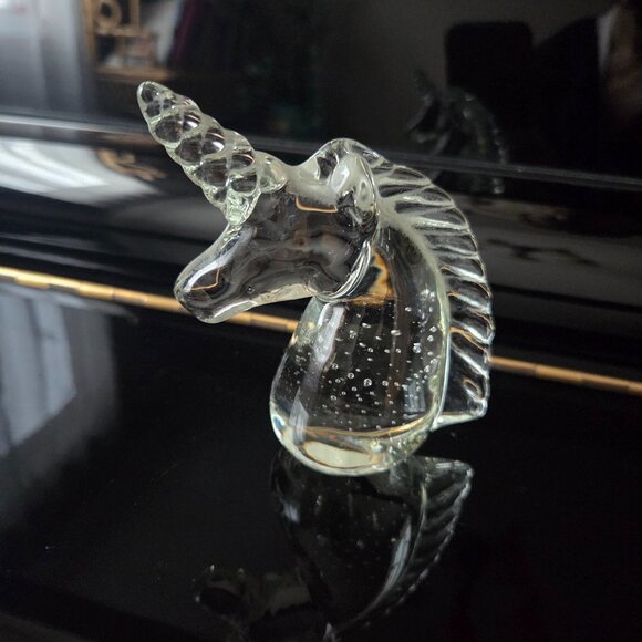 Vintage Giftcraft Taiwan clear glass controlled bubbles paper weight. - Picture 2 of 7